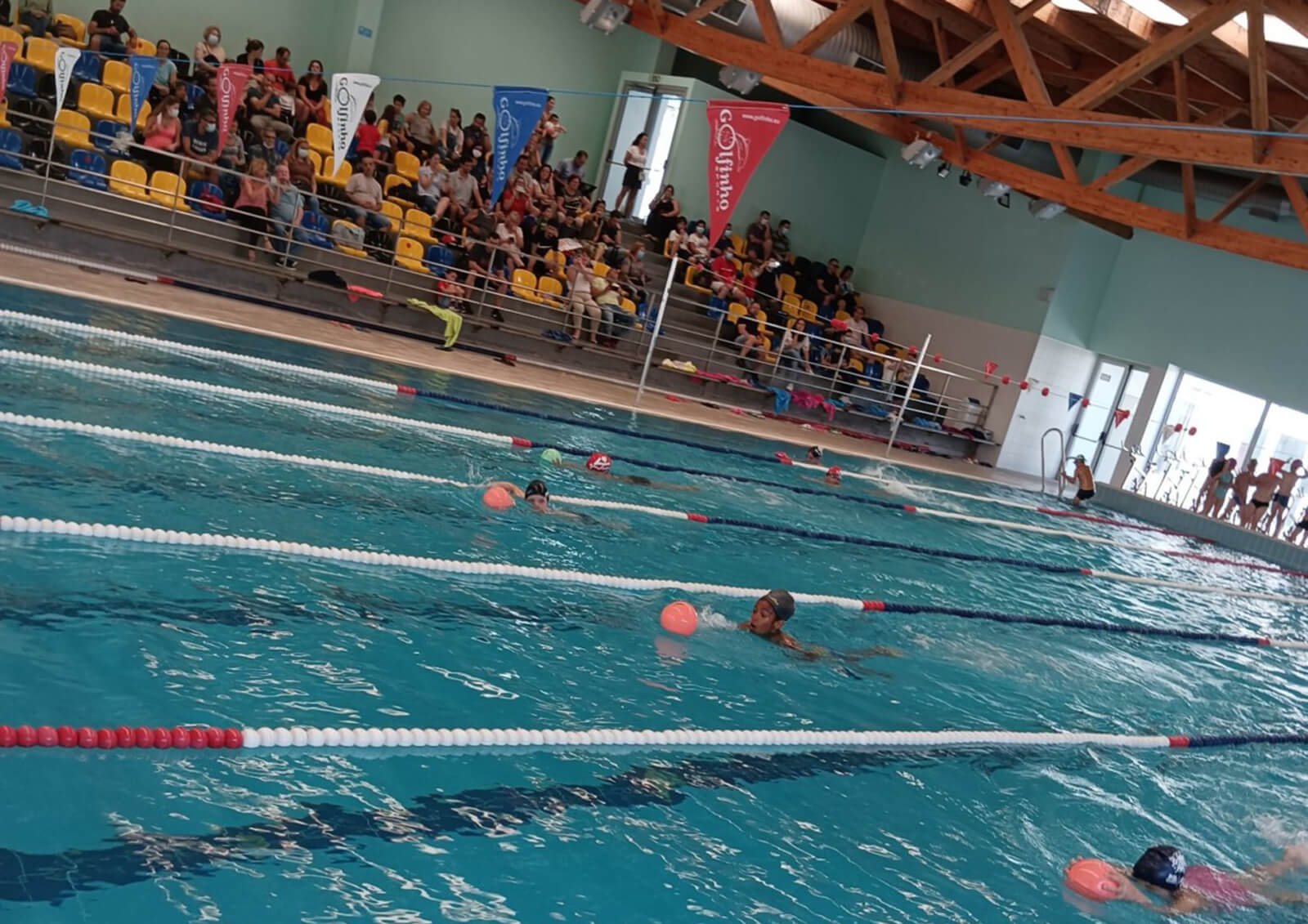 1 bracada Piscina de Loures